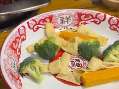 -馋虫重庆火锅(玉林南街店)