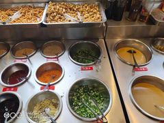 自助调料区-彤德莱火锅(大学城店)