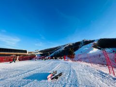 -富龙滑雪场
