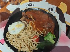-豪客嘉族·麦尼顿西餐厅(乐福天下店)