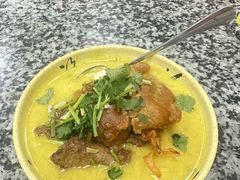 -002鱼汤粉(龍園店)