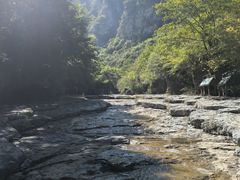 -十渡孤山寨风景区