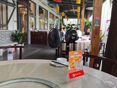 -洈水谣 · 地道荆州松滋菜(菱角湖公园店)