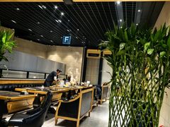 -川骄海鲜自助(王府井奥莱UP TOWN店原世界之花店)