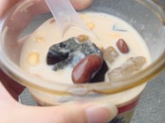 -八婆婆烧仙草(中山路店)