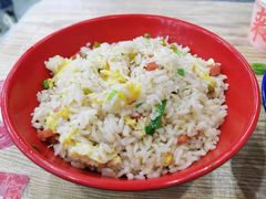 -江城燕子大排档(江汉路步行街店)