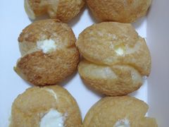 香草冰激凌泡芙-老香港手工蛋糕(达道路店)