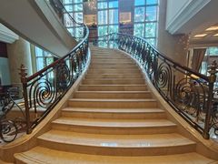 -广州富力丽思卡尔顿酒店