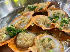 蒜蓉粉丝蒸扇贝-石岐乳鸽村(南海第三分店)