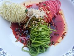 果蔬鸡丝凉面-王婆婆老妈蹄花·川菜馆(太古里一店)