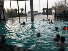 -上海滴水湖皇冠假日酒店