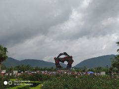 -亚龙湾国际玫瑰谷