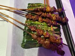 -柳喜辣·烧烤酒局(跃进总店)