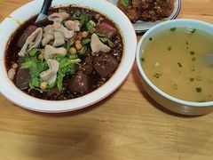 -朱大嘴肥肠血旺(福字街店)