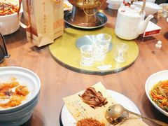 -川流不息·地道川菜·小龙虾(松东路店)