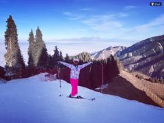 -丝绸之路山地度假区滑雪场