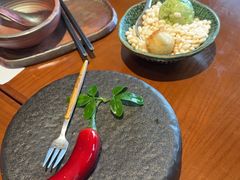 -包整·丝娃娃(一览甲秀楼风景店)