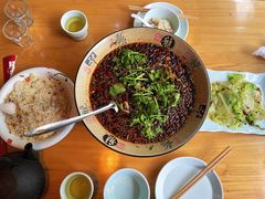 -自贡盐帮菜·玩辣餐厅(樱花园西街店)