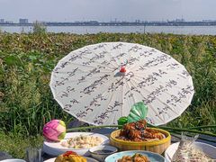 -七的湖·晚芳亭·阳澄湖农家菜·大闸蟹(莲花岛店)