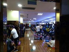 -格易美游泳馆健身房(新昆仑店)