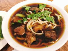 -清真吴记门钉肉饼·喜多利