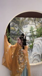 -一揽芳华汉服旗袍体验馆(拙政园店)