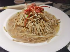 -吴越荣记苏州菜·松鼠桂鱼(月光码头店)