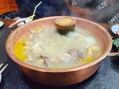 -朴小妹人参鸡汤火锅(长白山万达店)