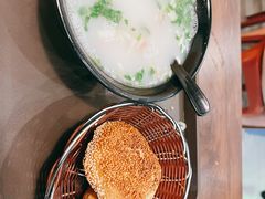 -万红路羊汤烧饼店(将台路店)