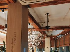 -蜜桃餐厅·伴山(湖滨商业街店)