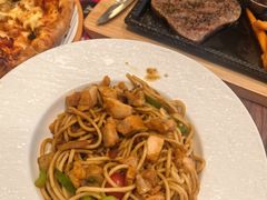 -必胜客(新中纬店)