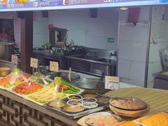 -乔家小院•非遗驴肉•本地小海鲜(滨河路店)
