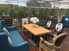 -桉树林A coffee 森林餐厅(三圣乡店)