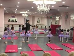 -炫艺舞蹈培训中心(枫尚奥特莱斯店)