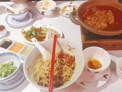 -芽笼芽笼新加坡餐厅(世纪汇店)