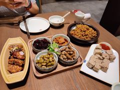咸亨臭豆腐-香园茶社·金陵小灶(老门东店)