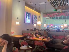 大堂-丫丫厨娘·柠檬鸭(安吉万达店)