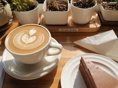 -Cafe Villa