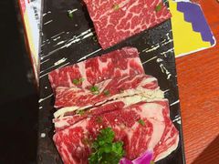 -喜牛烧肉酒场·黑金店(威高广场店)
