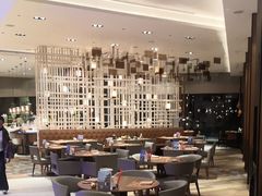 -松咖啡自助餐厅·松北香格里拉