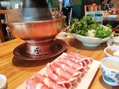 -额尔敦传统涮火锅·烧烤(鑫源山庄店)