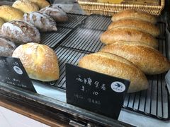 -仙峰天然面包(迎宾路店)