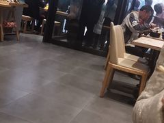 大堂-灵芝妹子海鲜米线(劳动公园店)