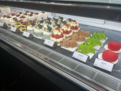 -玲婧胡同·生日蛋糕·餐厅(嘉里城店)