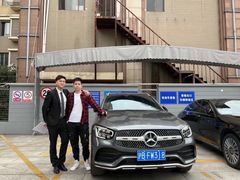 -上海星瀚奔驰4S店(红柳路店)