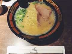 -一兰拉面(新宿中央东口店)