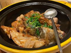 砂锅煎焗鱼头排骨煲-金光鸽王·经典粤菜(珠海万象汇店)