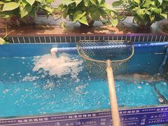 -老关东铁锅炖(上游街店)