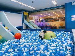 -孩子王童乐园(马群店)