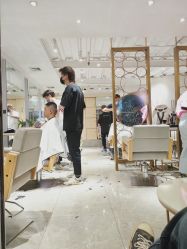 -菲·木田moontin造型salon